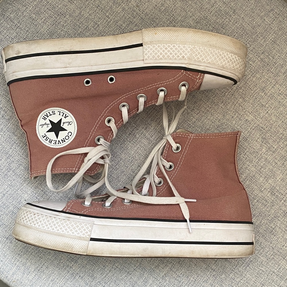 Converse High Tops in Dusty Pink - Picture 5 of 10